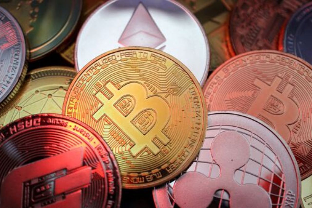 Bitcoin Surpasses $93,000 for the First Time as Investors React to Post-Election Gains and Inflation Data