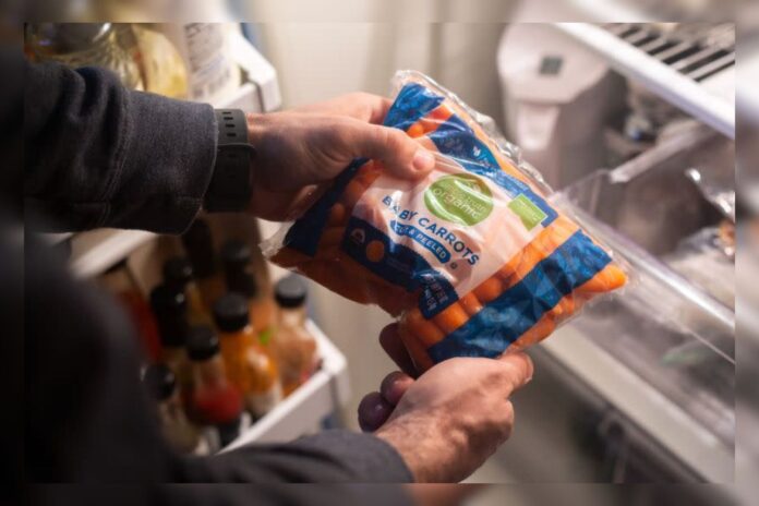 Shocking E. coli Outbreak: Carrots from Major Retailers Linked to Death and Illnesses