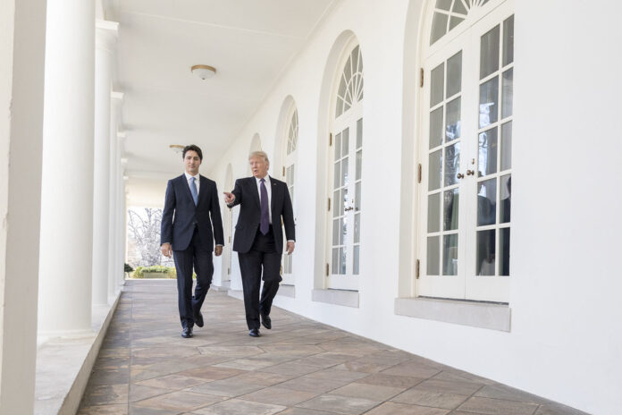 Trudeau Meets Trump at Mar-a-Lago Amid Tense Tariff Threats – What’s at Stake?