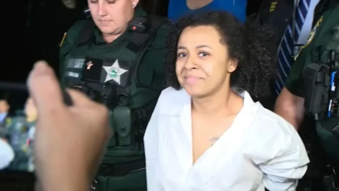 kelsie-glover-perp-walk.jpg
