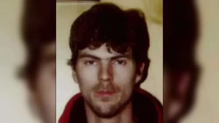 Missing for 25 Years: California Woman Finds Long-Lost Brother with a Shocking Secret