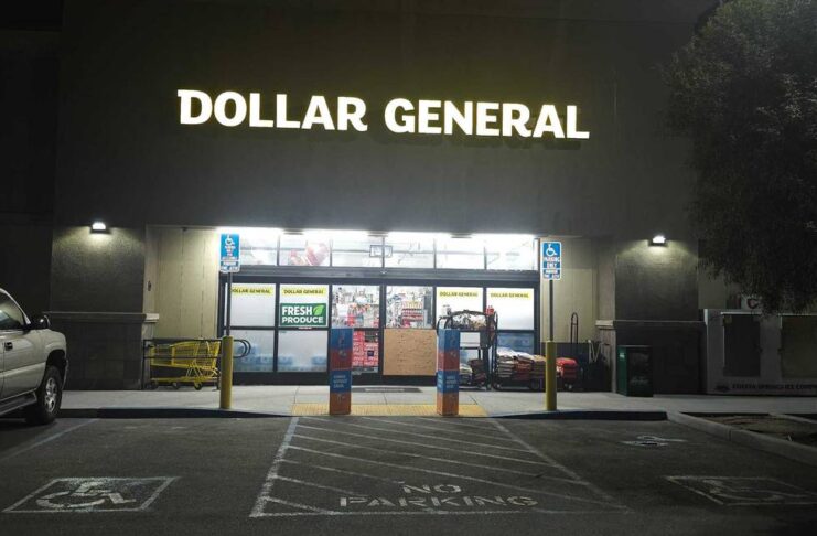 Tense Scene at San Miguel Dollar General: Man Injured in Fight, Suspect Detained