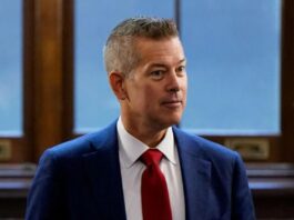 Trump's Transportation Nominee Pledges to Restore Global Confidence in Boeing
