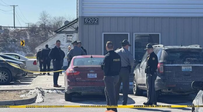 Gunman on the Run After Deadly Louisville Shooting