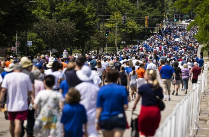 Hope Returns: Highland Park’s July 4th Parade Continues